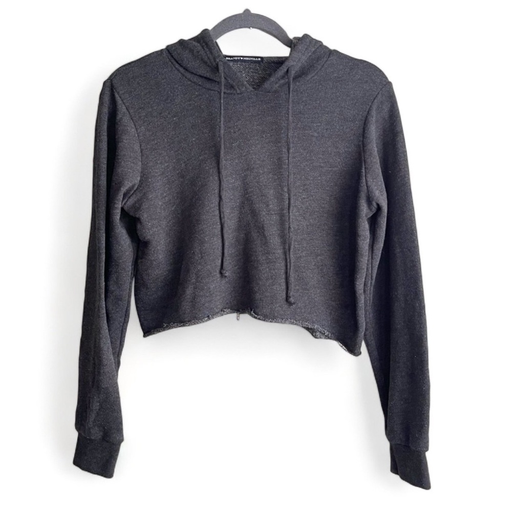 Brandy Melville Cropped Pullover Hooded Sweatshirt